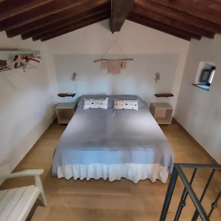 Il Fienile Tra Gli Ulivi *