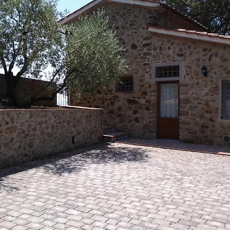 Holiday home Il Fienile Tra Gli Ulivi *